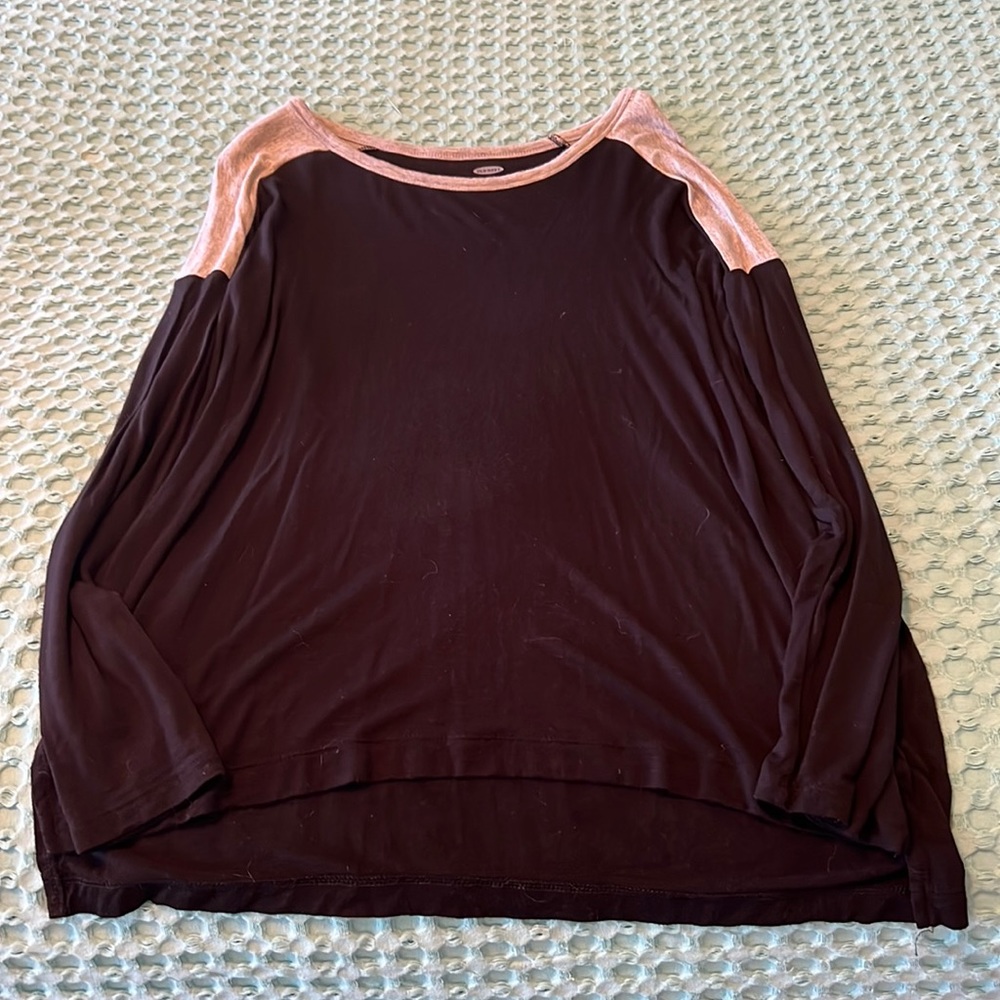 Old Navy black/grey M tee